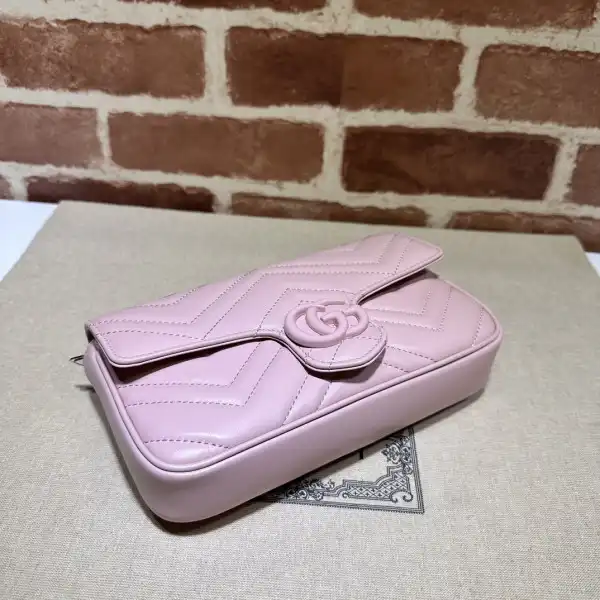 GUCCI GG MARMONT MINI BAG 21CM