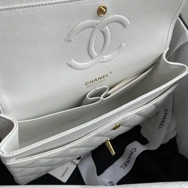 Yupoo bagsoffer CL A01112 White Large 25.5 Calfskin Leather Flap Bag