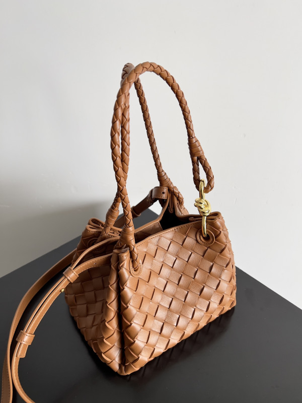 HOT SALE BOTTEGA VENETA Andiamo Parachute Small shoulder bag