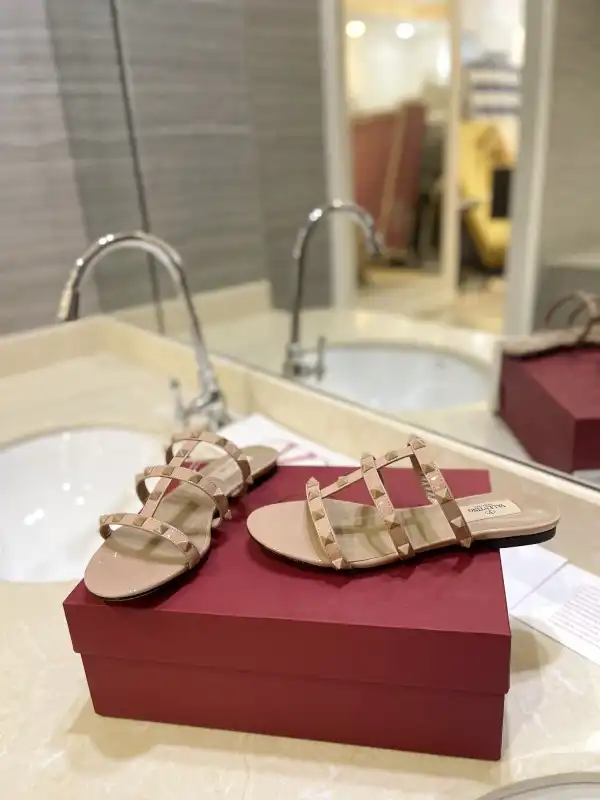 Bagsoffer yupoo VALENTINO MULES