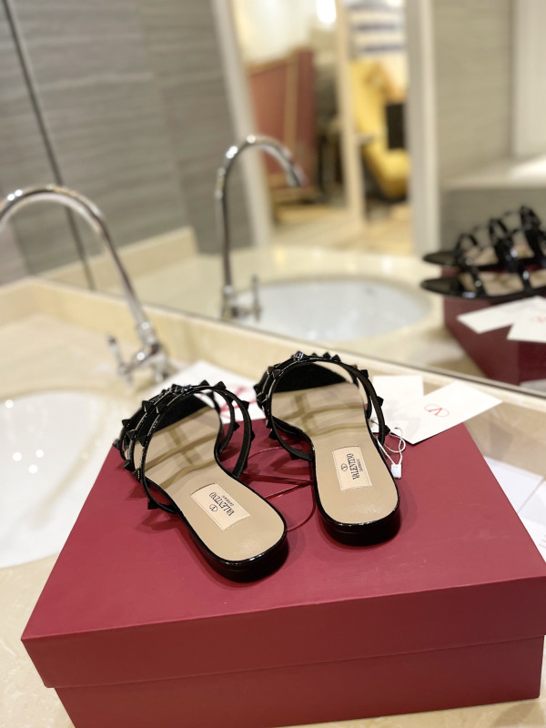 [FREE SHIPPING] VALENTINO MULES