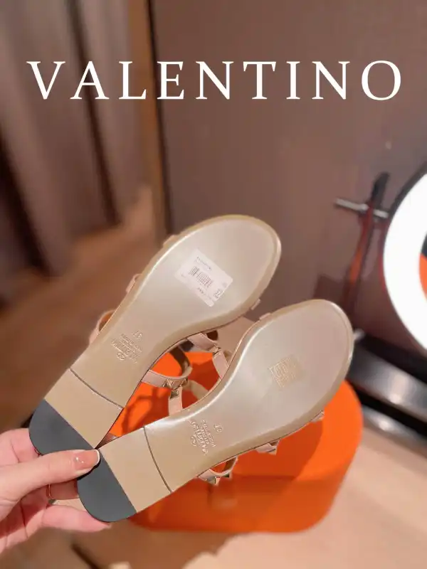 Frstbag ru VALENTINO MULES