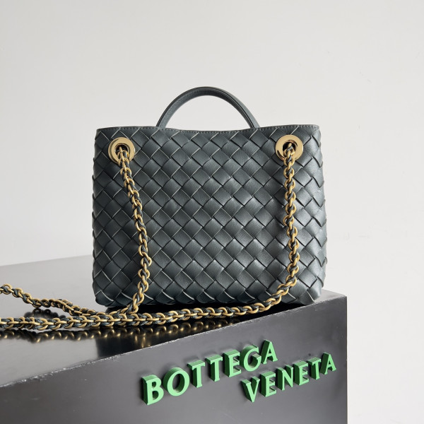 HOT SALE Bottega Veneta Small Andiamo Chain-25*22*10.5cm