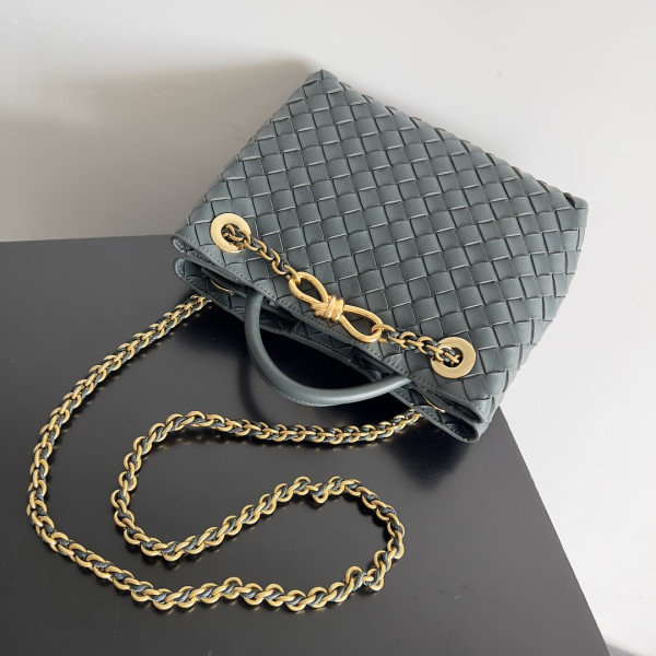 HOT SALE Bottega Veneta Small Andiamo Chain-25*22*10.5cm