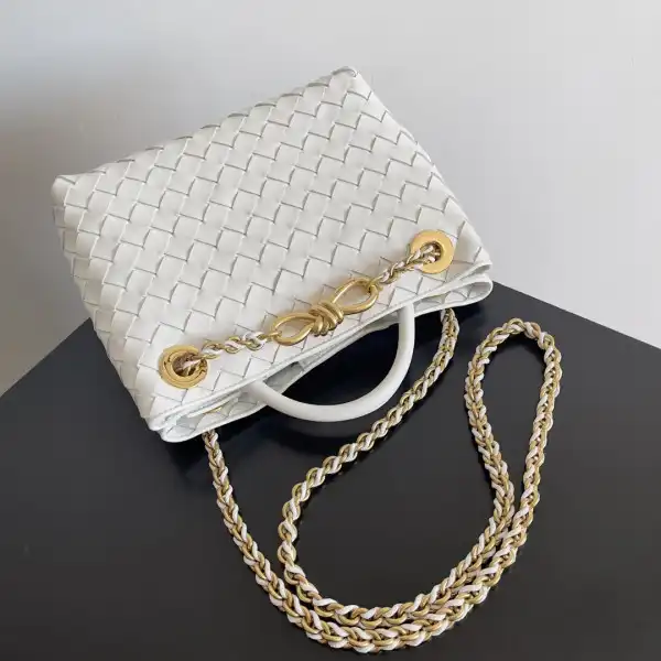 First bag ru Bottega Veneta Small Andiamo Chain-25*22*10.5cm