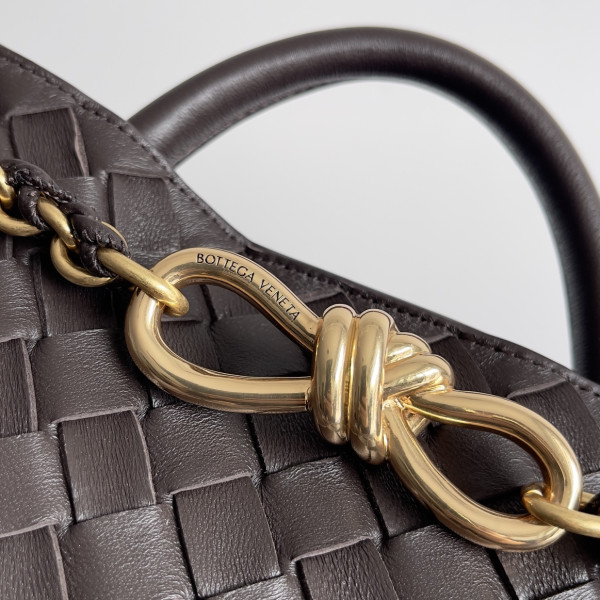 HOT SALE Bottega Veneta Small Andiamo Chain-25*22*10.5cm