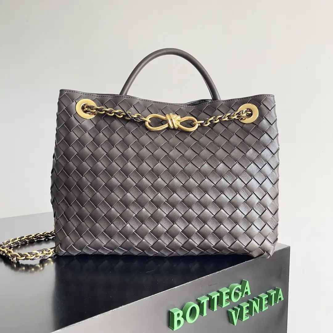 BOTTEGA VENETA MEDIUM ANDIAMO