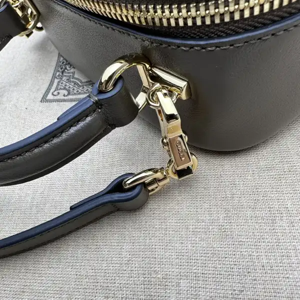 GUCCI BLONDIE TOP HANDLE BAG