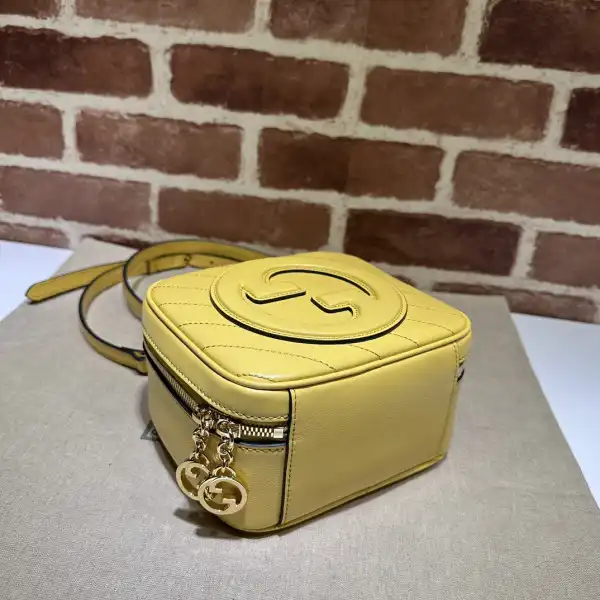 GUCCI BLONDIE TOP HANDLE BAG