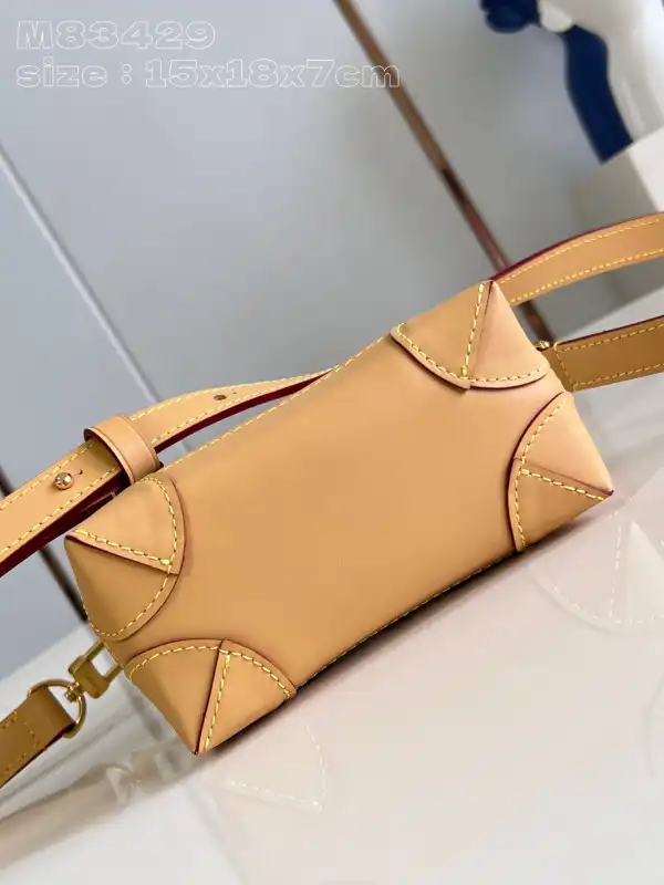 First Bag Ru LOUIS VUITTON Nano Steamer