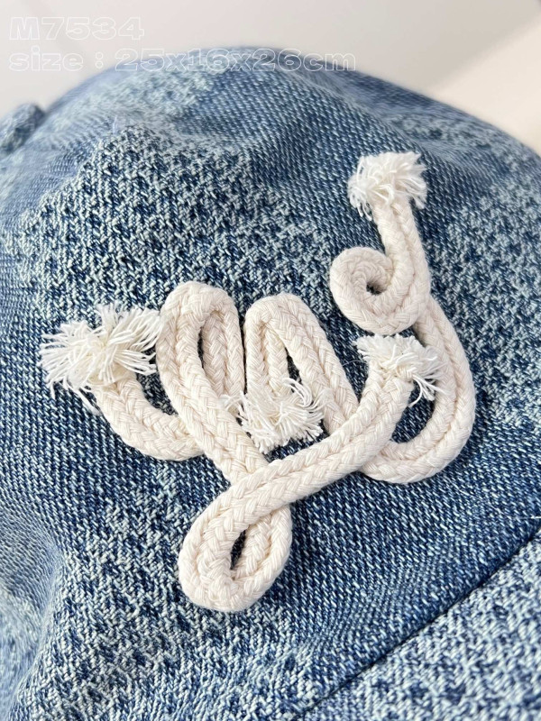 HOT SALE LOUIS VUITTON Damier Denim 3D CAP