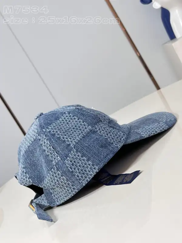 LOUIS VUITTON Damier Denim 3D CAP