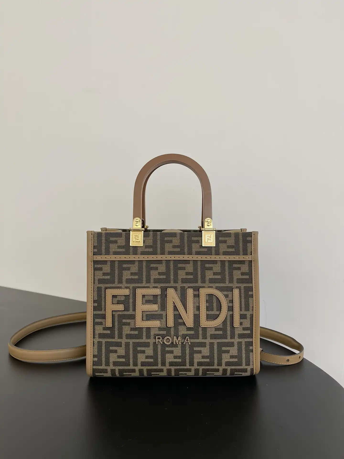 FENDI Sunshine small bag-25.5*12*22.5CM