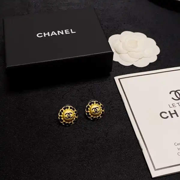 Firstbag Ru CHANEL EARRINGS