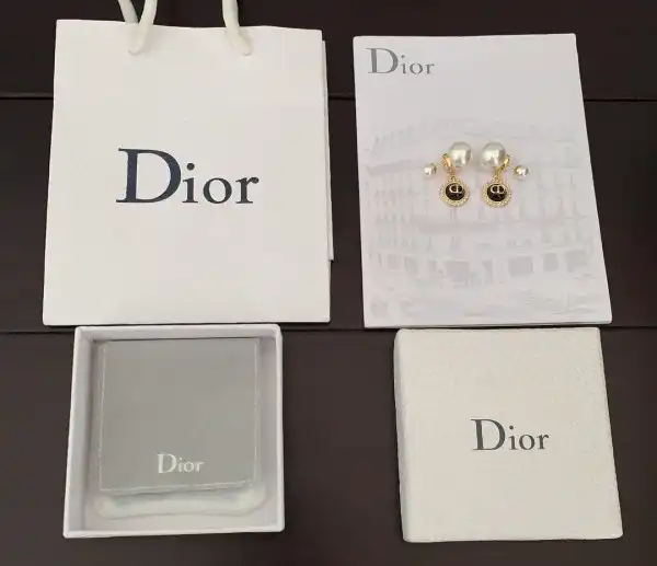 First bag ru DIRO EARRINGS