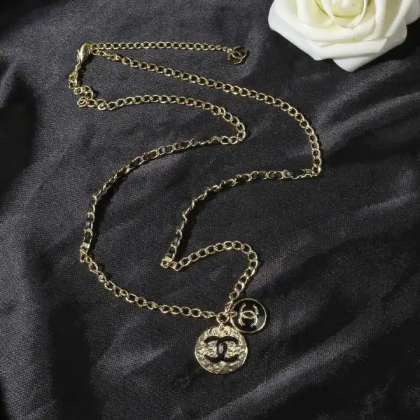 CHANEL NECKLACE