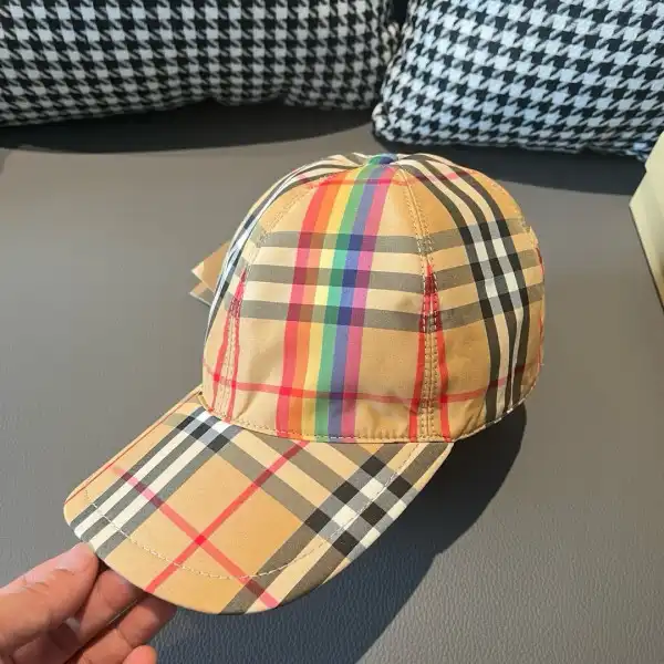 Burberry HAT