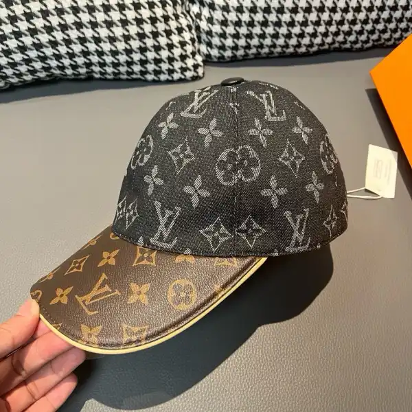 LOUIS VUITTON HAT