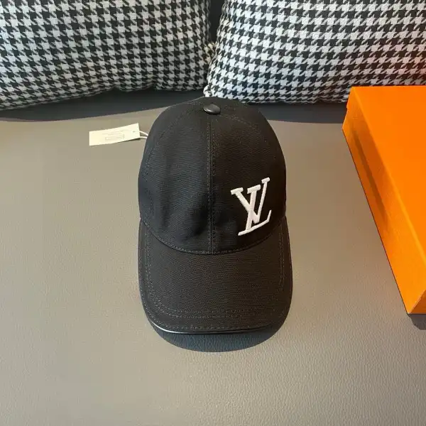 LOUIS VUITTON HAT