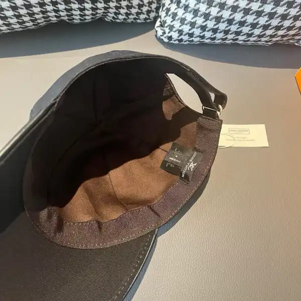 LOUIS VUITTON HAT