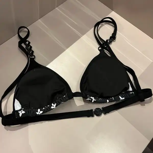 First bag ru LOUIS VUITTON Swimsuit