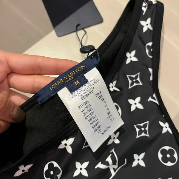 Bagsoffer LOUIS VUITTON Swimsuit