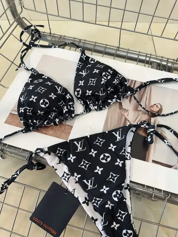 Bagsoffer LOUIS VUITTON Swimsuit