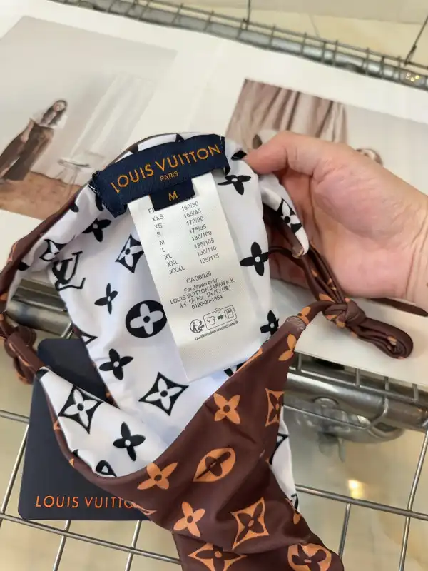 Bagsoffer yupoo LOUIS VUITTON Swimsuit