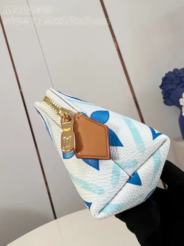 Aaa replica bags Louis Vuitton Pochette Cosmétique PM