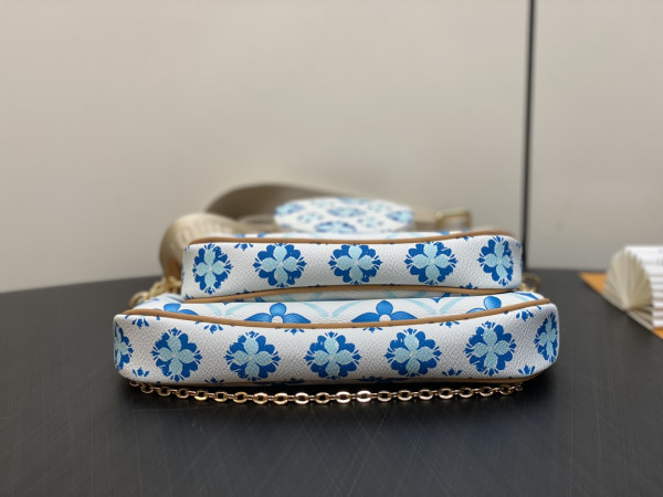 LOUIS VUITTON MULTI POCHETTE ACCESSOIRES