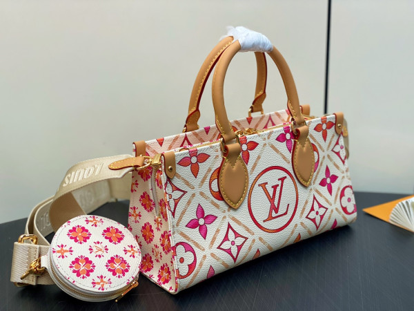 HOT SALE LOUIS VUITTON ONTHEGO East West