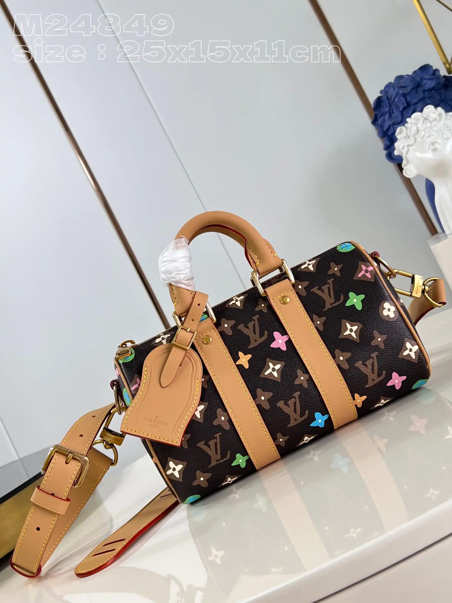 Rep LOUIS VUITTON KEEPALL BANDOULIÈRE 25