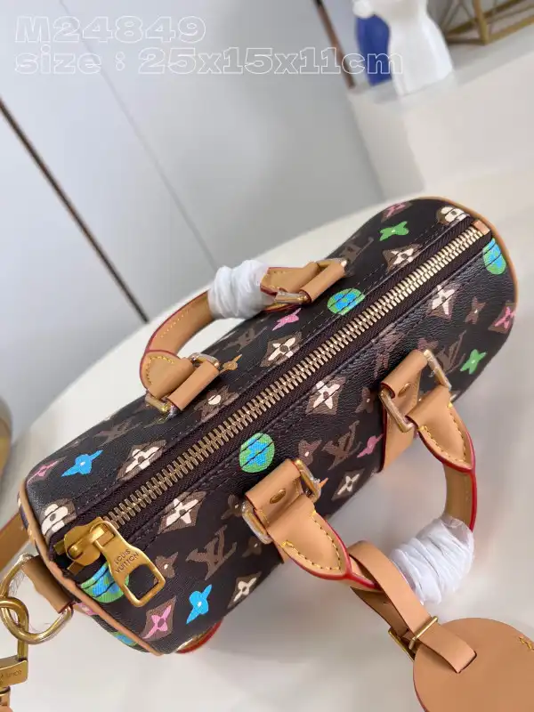 Frstbag ru LOUIS VUITTON KEEPALL BANDOULIÈRE 25