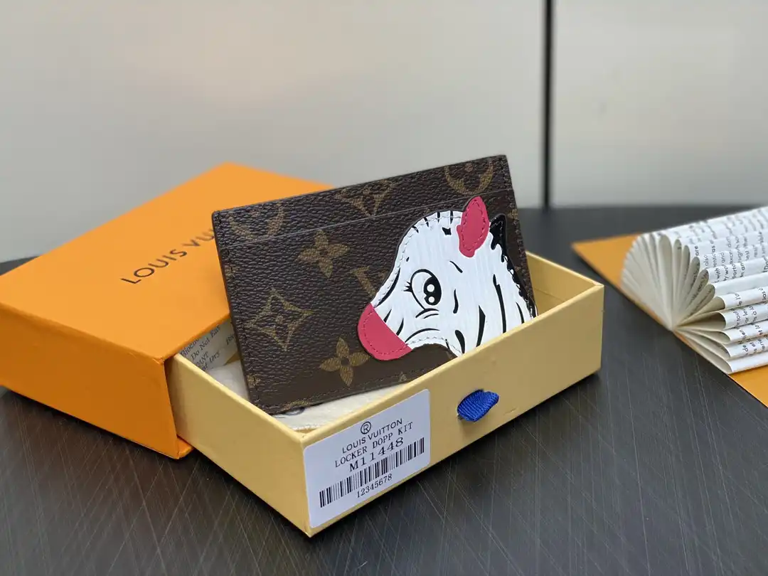 First bag ru LOUIS VUITTON CARD HOLDER-11*7*0.5cm