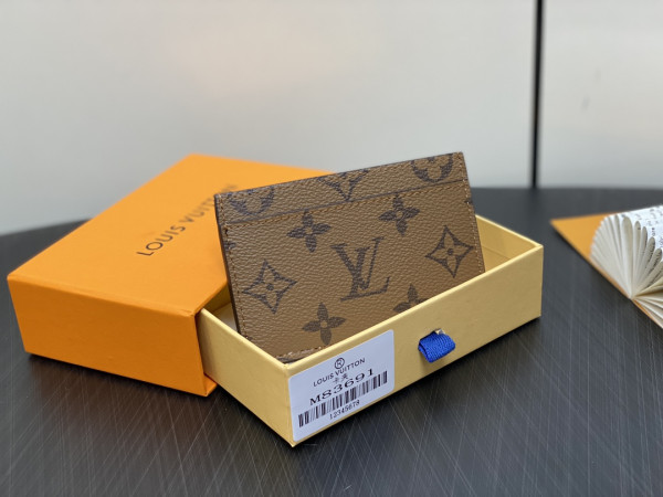 HOT SALE LOUIS VUITTON CARD HOLDER-11*7*0.5cm