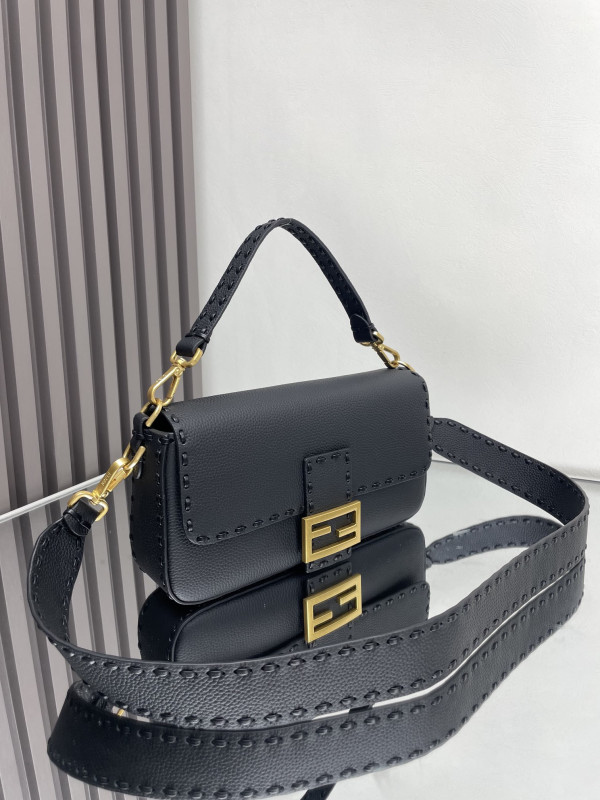 HOT SALE FENDI BAGUETTE-26*13*6CM