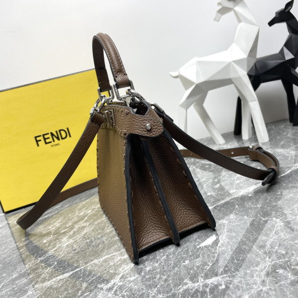 HOT SALE Fendi Peekaboo ISeeU Petite-20x11x15cm