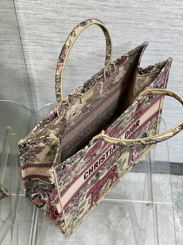 Large Diro Book Tote-42*35*18.5cm