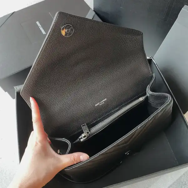 YSL Medium leather shoulder bag-24*17*6.5cm