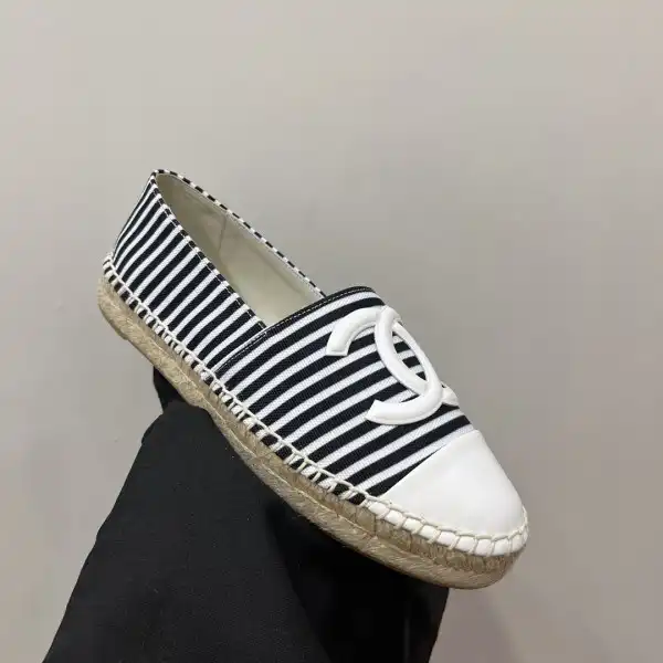 CHANEL ESPADRILLES