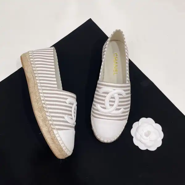 Bagsoffer yupoo CL ESPADRILLES