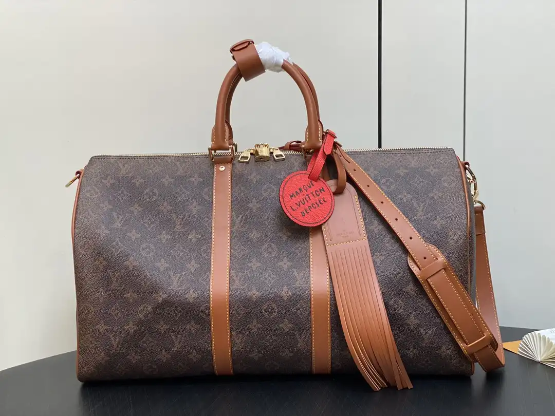 Frstbag ru LOUIS VUITTON KEEPALL BANDOULIÈRE 50