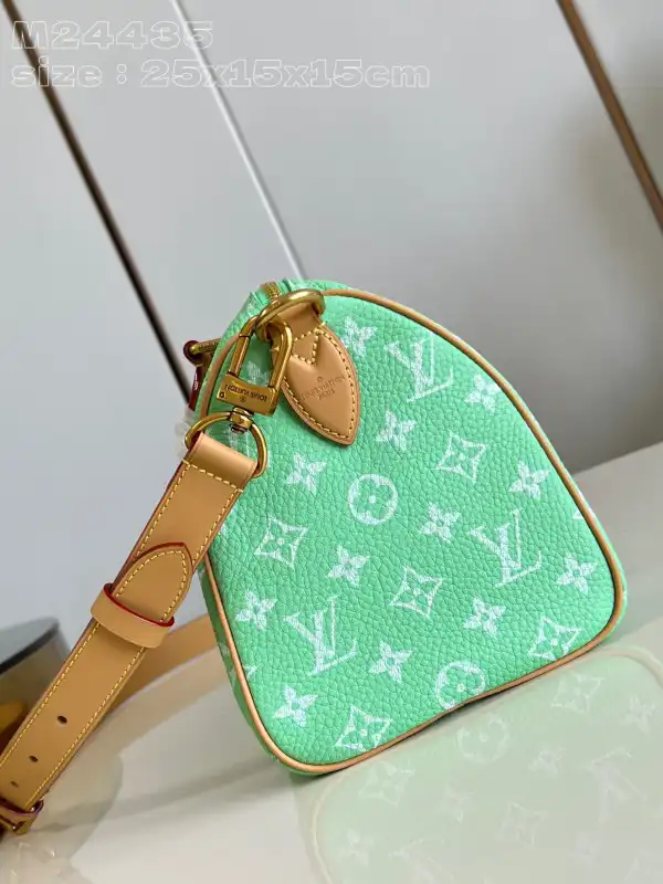 You get luxury for less. Shop now for the best deals on fake Louis bags. Louis Vuitton SPEEDY 25