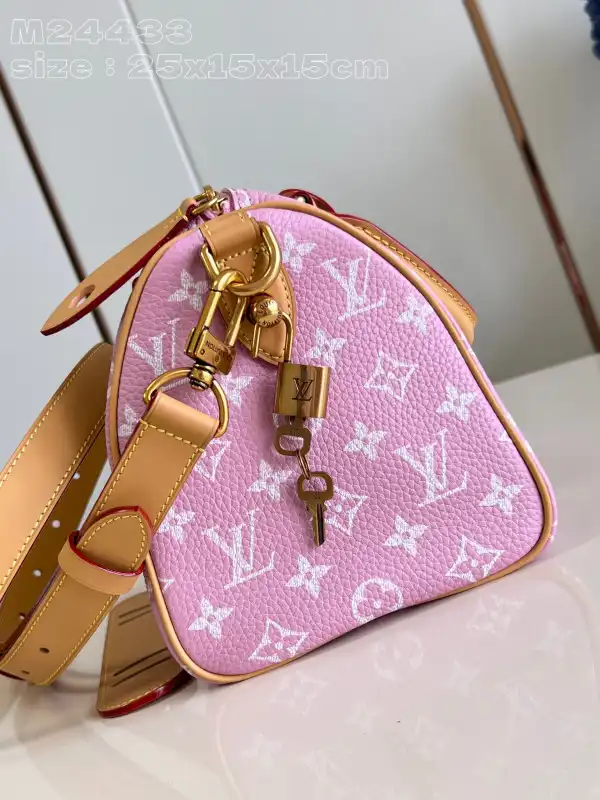 You get luxury for less. Shop now for the best deals on fake Louis bags. Louis Vuitton SPEEDY 25