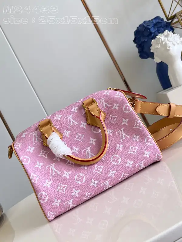 You get luxury for less. Shop now for the best deals on fake Louis bags. Louis Vuitton SPEEDY 25