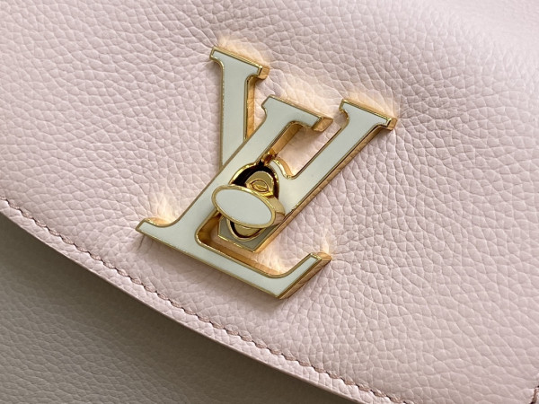 LOUIS VUITTON Lockme Ever-23*17*10CM