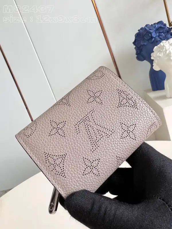 Frstbag ru LOUIS VUITTON Iris XS Wallet-12*9.5*3CM