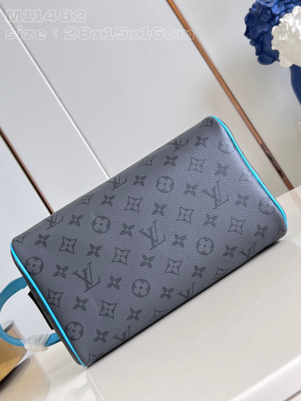 [FREE SHIPPING] LOUIS VUITTON LOCKER DOPP KIT bag-23*13*12CM