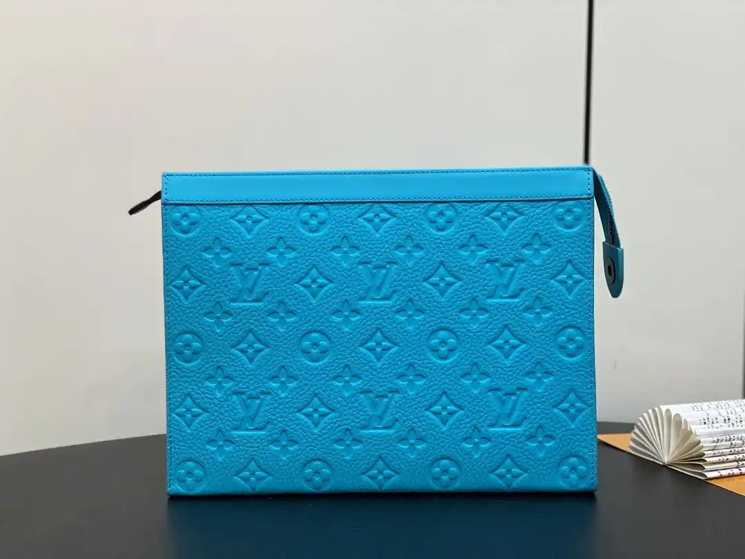 TO LOUIS VUITTON POCHETTE VOYAGE-27*21*6CM