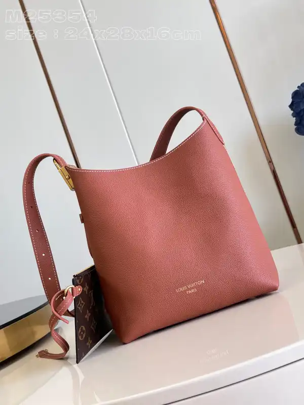 Rep LOUIS VUITTON Low Key Hobo Jh-24*28*16CM